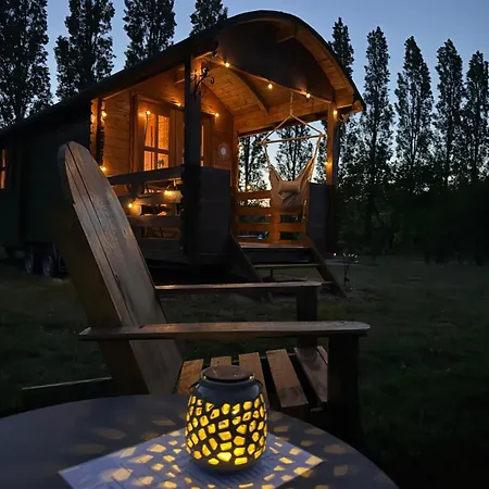 Mesnil & Nuit - Hebergements Insolites En Campagne Normande * Gisay