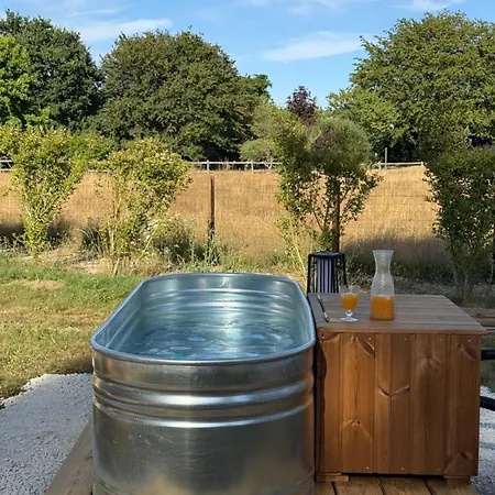 Apartment Mesnil & Nuit - Hebergements Insolites En Campagne Normande *